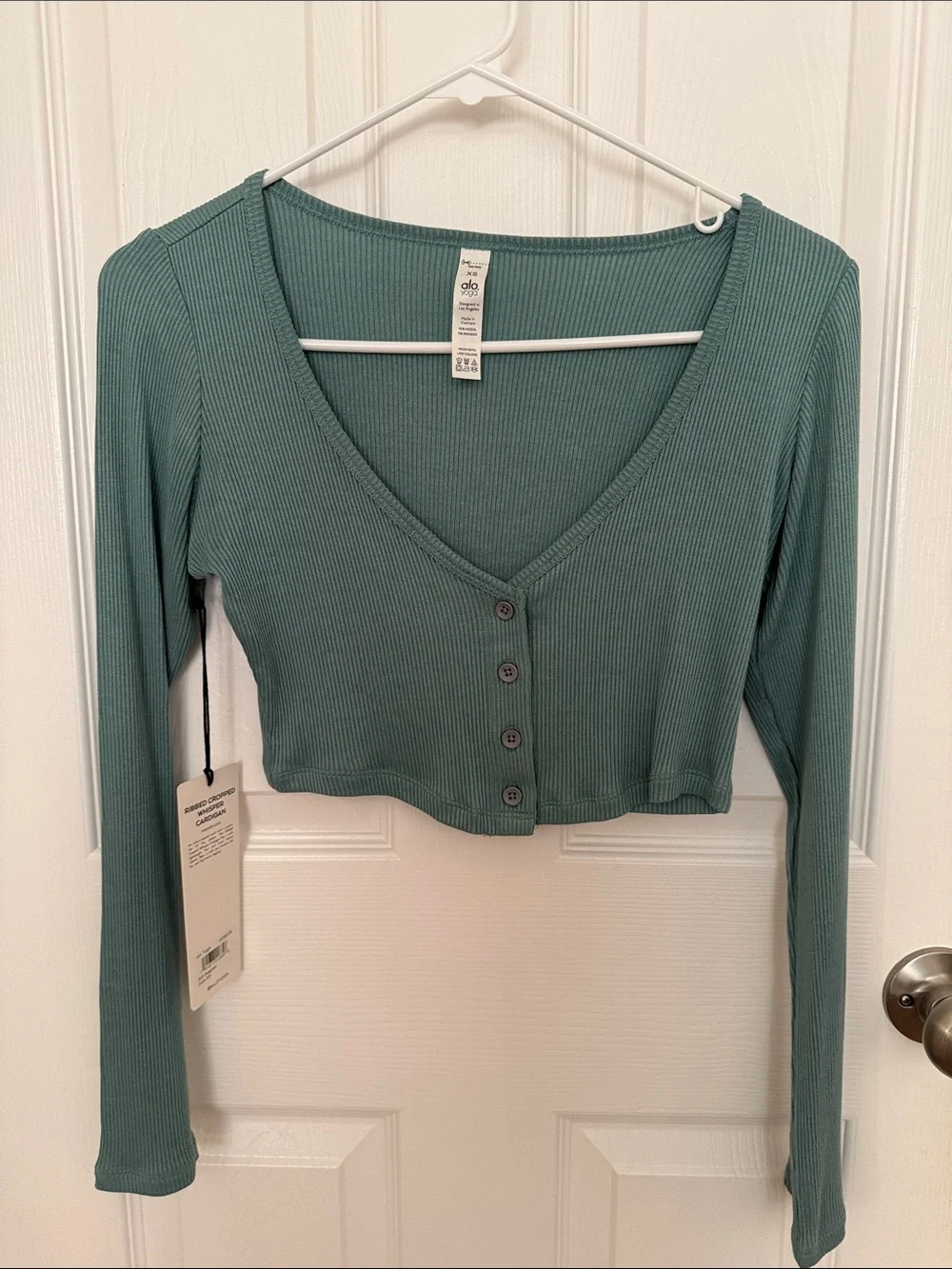 NWT Alo Yoga Ribbed Cropped Whisper Cardigan Soft Seagrass XS Modal Stretch